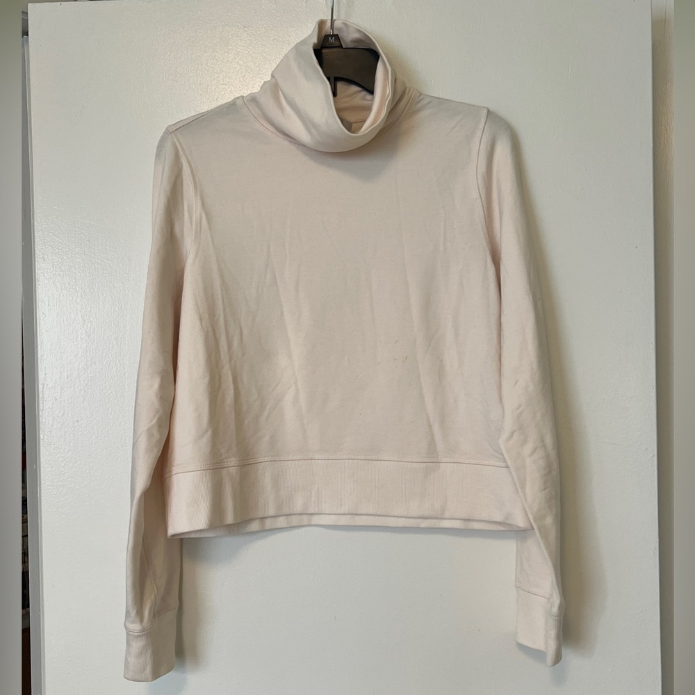 Athleta Cropped Turntleneck Long Sleeved Sweatshirt